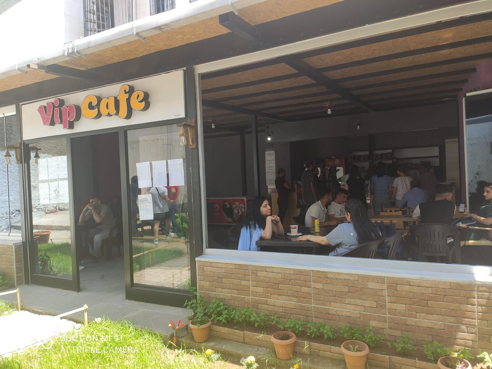 VIP Cafe görseli